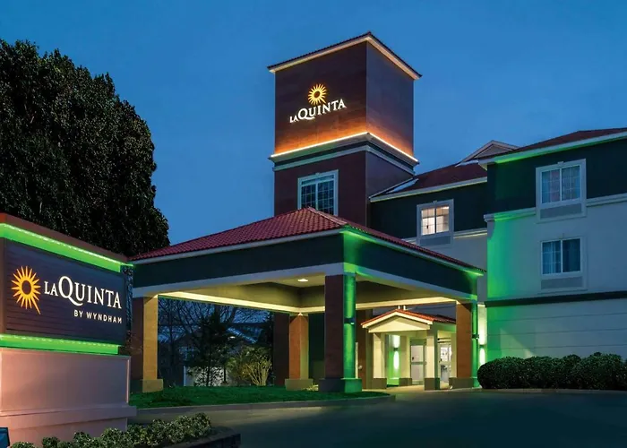 La Quinta By Wyndham Latham Albany Airport